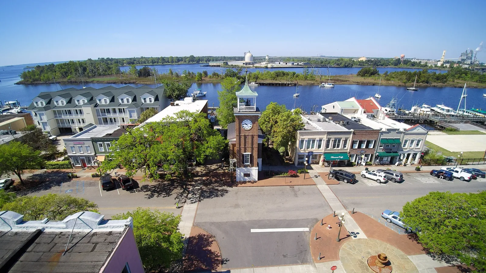 Commercial Roofing in Reynolds Avenue, North Charleston, SC